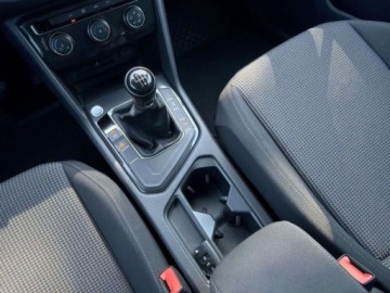 Volkswagen Tiguan II SUV 1.5 TSI EVO 130KM 2019 Volkswagen Tiguan TSI 130KM Trendline LED Keyless Tempomat Bluetooth, zdjęcie 12