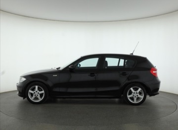 BMW Seria 1 E81/E87 Hatchback 5d E87 1.6 116i 122KM 2007 BMW 1 116i, Klima, Parktronic,ALU, zdjęcie 2