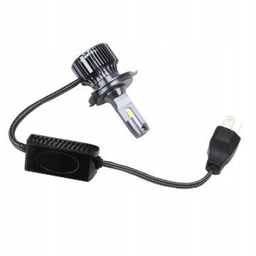 Motocyklowa żarówka reflektorowa LED H4 LED