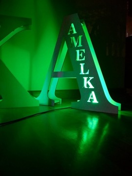 Lampka do pokoju dziecka z imieniem duża literka