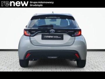 Toyota Yaris IV Hatchback 1.5 Hybrid Dynamic Force 116KM 2021 Toyota Yaris 1.5 HEV 116KM 1WŁ SalonPL VAT23 Grupa, zdjęcie 9