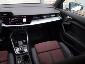 Audi A3 8Y Sportback 1.5 35 TFSI 150KM 2021 Audi A3 35 TFSI, Salon Polska, Serwis ASO, zdjęcie 7