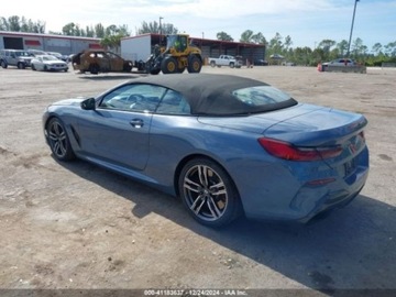 BMW Seria 8 II 2022 BMW Seria 8 2022 BMW M850I XDRIVE 4.4 Benzyna 523KM, zdjęcie 3