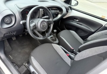 Toyota Aygo X 1.1 VVT-i 72KM 2022 Toyota Aygo X salon PL FV VAT 23 LPG gaz rok gwarancji Comfort, zdjęcie 26