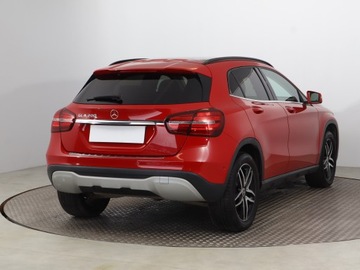 Mercedes GLA I Off-Roader Facelifting 1.6 200 156KM 2019 Mercedes GLA GLA 200, Salon Polska, Automat, zdjęcie 4