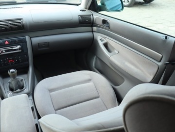Audi A4 B5 1999 Audi A4 1.9 TDI, Klima, Klimatronic,ALU, El. szyby, zdjęcie 7
