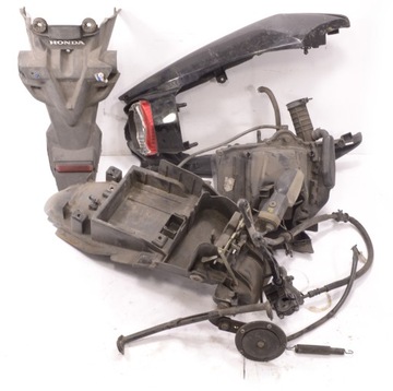 Honda CBF 125 - КОМПЛЕКТ КРЫШЕК БАКА, ПЛАСТИКОВАЯ УПАКОВКА