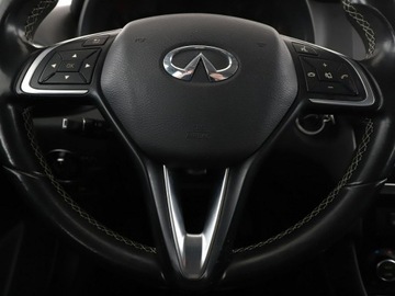 Infiniti Q30 1.5D 109KM 2016 Infiniti Q30 1.5d Premium Klimatronik Tempomat, zdjęcie 20