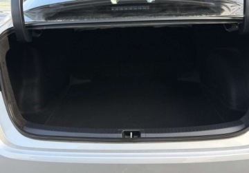 Toyota Corolla XII Sedan 1.8 Hybrid 122KM 2021 Toyota Corolla Kameraczujniki przod i tyl, salon Polska 1.8 Hybryda, zdjęcie 21