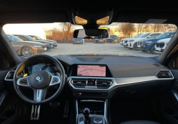 BMW Seria 3 G20-G21 Touring 2.0 330e 292KM 2022 BMW Seria 3 330e 292 KM Plug-In Laser M Sport Navi ACC Head Up Panorama 2.0, zdjęcie 21