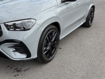 Mercedes GLE V167 SUV Facelifting 3.0 450d 367KM 2026 MERCEDES-BENZ GLE 450 d 4-Matic AMG Line 3.0 (367KM) 2026, zdjęcie 4