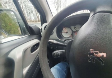 Peugeot Partner II Furgon 1.6 HDi FAP 110KM 2011 Peugeot Partner Peugeot Partner 1.6 Diesel 110KM, zdjęcie 13