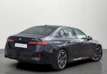 BMW Seria 5 G90-91 Touring 2.0 520d 197KM 2024 BMW Seria 5 BMW 520d xDrive Dostawa pod dom w cenie Dealer BMW Bonkowscy, zdjęcie 2