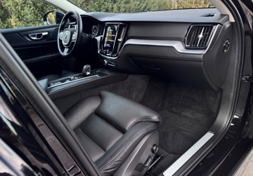 Volvo V60 II  2022 Volvo V60 LIFT FullLed Skora Kamera Podgrz Fotele Kierownica Alu19 Gwaranc, zdjęcie 25