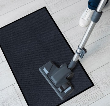 WYCIERACZKA POD DRZWI WEJŚCIOWA MATA DO BUTÓW PRĄŻKI 50x80CM CZARNA