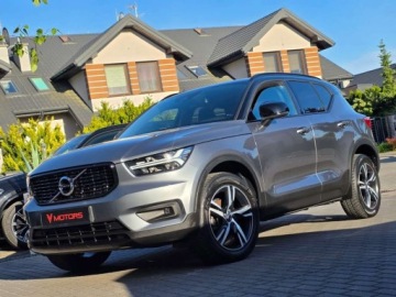 Volvo XC40 Crossover 2.0 D3 150KM 2019 Volvo XC 40 ___R-Design___2.0D3 150KM Virtual LED Skora Alcantara HarmanKa, zdjęcie 2