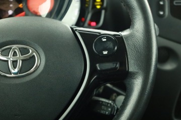 Toyota Aygo II Hatchback 3d Facelifting 1.0 VVT-i 72KM 2021 Toyota Aygo 1.0 VVT-i, Salon Polska, VAT 23%, zdjęcie 13