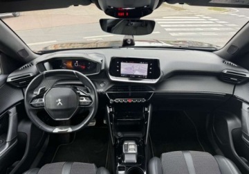 Peugeot 2008 II SUV 1.2 PureTech 130KM 2023 Peugeot 2008 1.2T130PS AUTOMAT GT Full led 1.2 Benzyna 130KM, zdjęcie 7