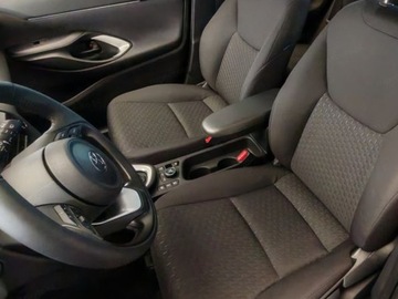 Toyota 2025 Od ręki - Style 1.5 Hybrid AWD 116KM | Tempomat adaptacyjny!, zdjęcie 5