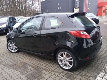 Mazda 2 II Hatchback 5d 1.5 103KM 2009 Mazda 2 1.5 Dynamic PROSTA benzyna 140 tys.km BOGATA wersja 1.5 Benzyna, zdjęcie 11