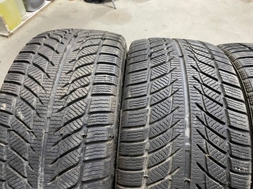 ЗИМНИЕ ШИНЫ GOODRIDE SW608 4 ШТ. 225/45 R17