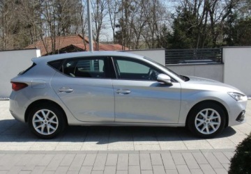 Seat Leon IV Sportstourer 2.0 TDI CR 150KM 2023 Seat Leon Seat Leon 2.0 TDI DSG Xcellence 2.0 Diesel 150KM, zdjęcie 4
