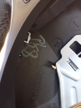 МНОГОФУНКЦИОНАЛЬНЫЙ РУЛЕВОЙ BMW 316D E91 LIFT EUROPA 6795574