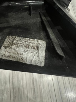 A3159435 POUZDRO ZRCÁTKO LEVÝ MERCEDES W212 E TŘÍDA