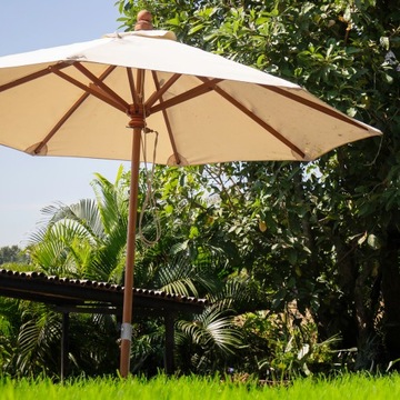 Умная подставка для сада и пляжных зонтов Leon.