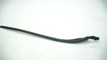 VOLVO LISTWA SZYBY PRZEDNIA PRAWA S60 II 31335865