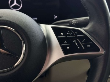 Mercedes GLB SUV 2.0 200d 150KM 2023 Mercedes-Benz GLB 200 d 8G-DCT Kamera 360 Hak Nawigacja LED Salon Pol, zdjęcie 22