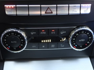 Mercedes Klasa C W205 Limuzyna 180 156KM 2013 Mercedes C C 180, Skóra, Navi, Klima, Klimatronic, zdjęcie 16