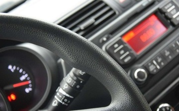 Kia Rio III Hatchback 3d 1.2 DOHC CVVT 85KM 2014 Kia Rio 1.2B Klima 2014r Sprowadzony Oplacony 1.2 Benzyna 85KM, zdjęcie 32