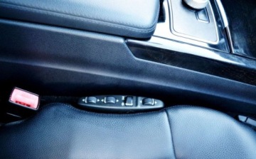 Mercedes Klasa E W212 Limuzyna 350 CDI BlueEFFICIENCY 231KM 2009 Mercedes-Benz Klasa E 4-Matic , Automat, Ledy, 3.0 Diesel 231KM, zdjęcie 7