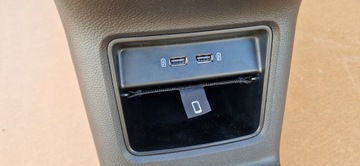 LOKETNÍ OPĚRKA TUNEL SEAT ATECA KŮŽE KOMPLETNÍ JAKO NOVÝ