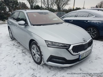 Skoda Octavia IV Kombi 2.0 TDI 150KM 2023 Skoda Octavia Ambition ! Czujniki Parkowania ! Tem, zdjęcie 2