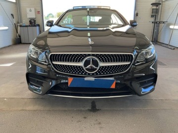 Mercedes Klasa E W213 2019 Mercedes-Benz E-Klasse E 200 4Matic AMG Line, zdjęcie 8