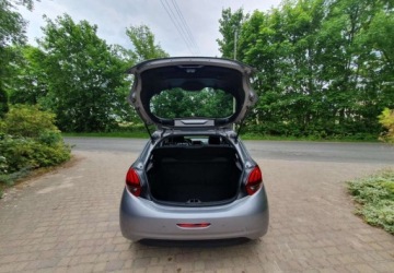 Peugeot 208 I Hatchback 5d Facelifting 1.2 PureTech 82KM 2019 Peugeot 208 Peugeot 208 1.2 PureTech GPF Active SampS 1.2 Benzyna 82KM, zdjęcie 7