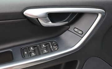 Volvo XC60 I SUV Facelifting 2.0 D4 DRIVE-E 181KM 2014 Volvo XC 60 El. Klapa. Multifunkcja, El. Szyby, Czujniki cofania, Polski S, zdjęcie 16