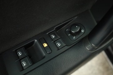 Volkswagen Passat B7 Variant 2.0 TDI CR DPF BlueMotion 140KM 2012 VW Passat 2.0 TDI, Klima, Klimatronic, Tempomat, zdjęcie 16