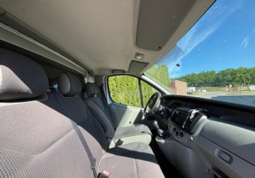 Opel Vivaro A 2009 Opel Vivaro LongPrzebieg Klima Doinwestowany Ladny stan Zamiana 2.0, zdjęcie 12