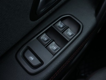 Dacia Duster II SUV 1.6 SCe 115KM 2019 Dacia Duster 1.6 SCe, Salon Polska, Navi, Klima, zdjęcie 15