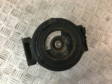 КОМПРЕССОР КОНДИЦИОНЕРА 8379924 BMW E39 2.0i M52B20