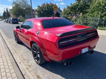 Dodge Challenger III 5.7 V8 HEMI 377KM 2015 Dodge Challenger V8 HEMI 5.7 377 KONI AUTOMAT NAWIGACJA KAMERA RINGI SUBWO, zdjęcie 1