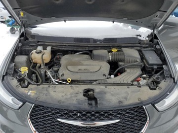 Chrysler Pacifica II 2022 Chrysler Pacifica Touring L 2022 3.6l 3.6 Benzyna 287KM, zdjęcie 6