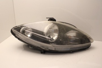 SEAT ALTEA 04R- LAMPA PRAWA REFLEKTOR PRAWY PRZÓD PRZEDNI