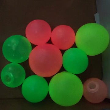 Glow Toys Luminous Sticky Wall Ball Kulki 8 szt