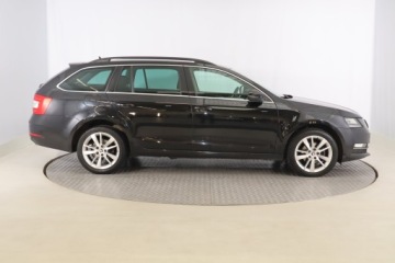 Skoda Octavia III Scout Kombi 2.0 TDI 150KM 2018 Skoda Octavia 2.0 TDI, Salon Polska, Serwis ASO, zdjęcie 5