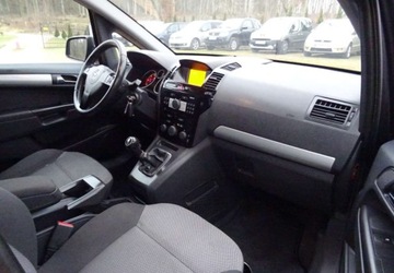 Opel Zafira B 1.7 CDTI ecoFLEX 110KM 2011 Opel Zafira 1.7cdti,klima,7osobowy,oplacon 1.7 Diesel 110KM, zdjęcie 9