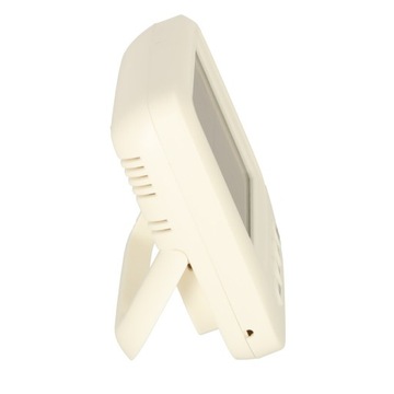 Гигрометр, часы, комнатный термометр, измеритель влажности.